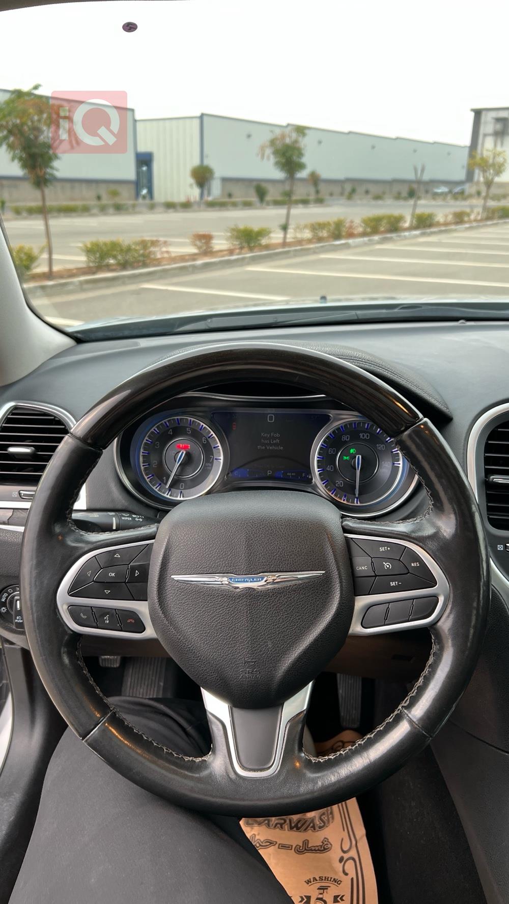 کرایسلەر 300